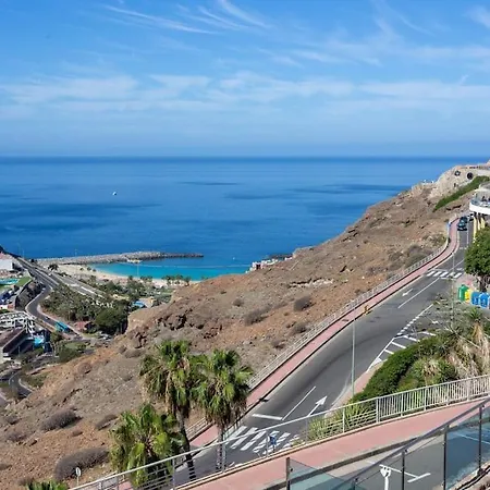 Deluxe De Amadores Puerto Rico (Gran Canaria)