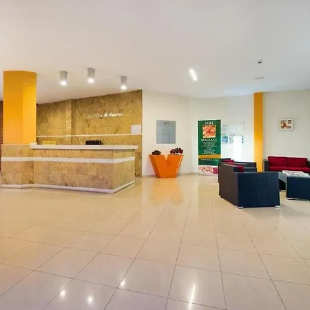 Deluxe De Amadores Puerto Rico (Gran Canaria)
