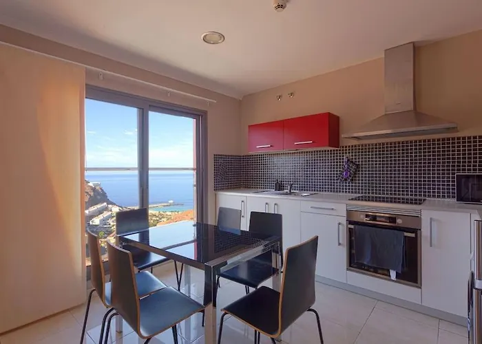 Deluxe De Amadores *